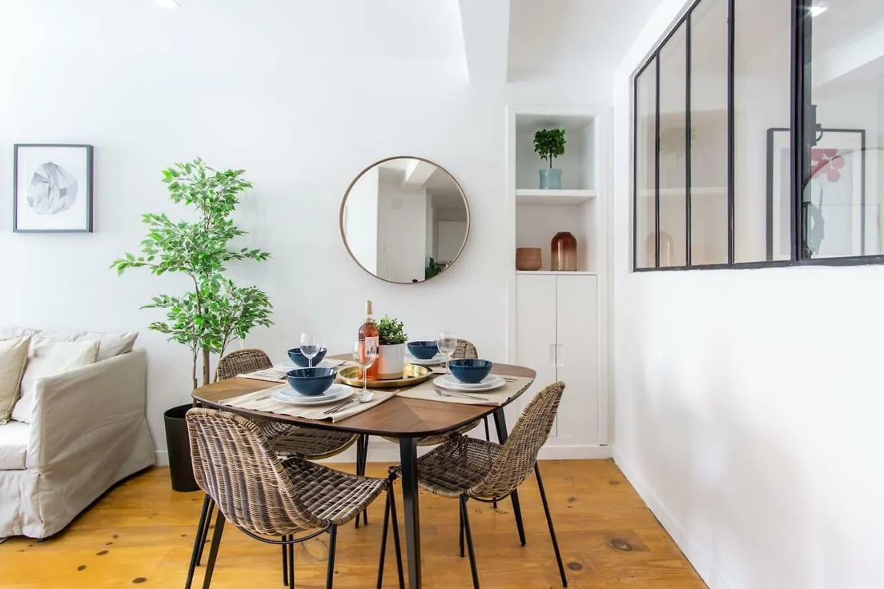 Lovelystay - Traditional Alfama View Lisbon 0*,